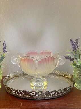 Vintage Frosted Glass Swan Bowl